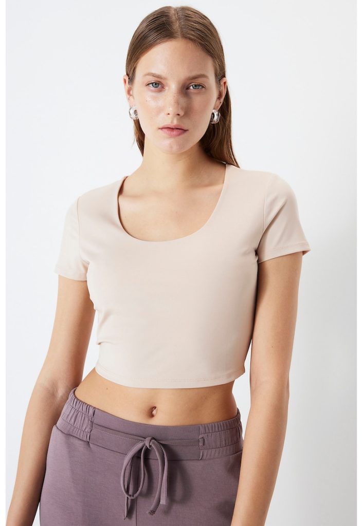 Tricou crop cu decolteu adanc-FEMEI/IMBRACAMINTE/Tricouri si maiouri-IMBRACAMINTE/Tricouri si maiouri
