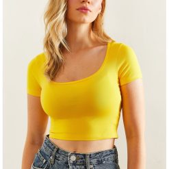 Tricou crop cu decolteu rotund-FEMEI/IMBRACAMINTE/Tricouri si maiouri-IMBRACAMINTE/Tricouri si maiouri