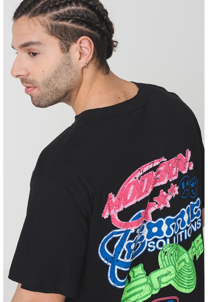 Tricou cu decolteu la baza gatului si imprimeu-BARBATI/IMBRACAMINTE/Tricouri si maiouri-IMBRACAMINTE/Tricouri si maiouri