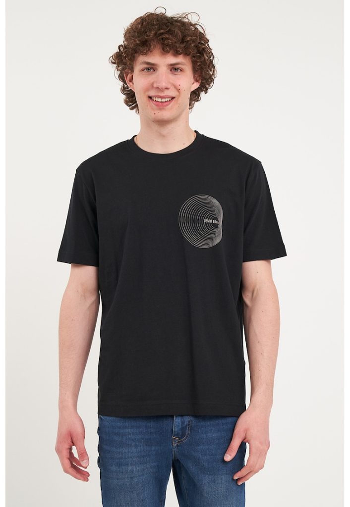 Tricou cu decolteu la baza gatului si imprimeu grafic-BARBATI/IMBRACAMINTE/Tricouri si maiouri-IMBRACAMINTE/Tricouri si maiouri