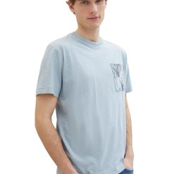Tricou cu decolteu la baza gatului si imprimeu pe piept-BARBATI/IMBRACAMINTE/Tricouri si maiouri-IMBRACAMINTE/Tricouri si maiouri