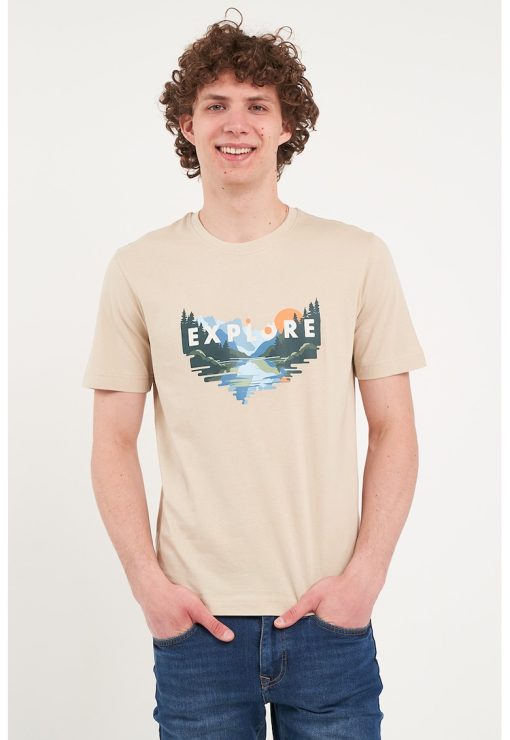 Tricou cu decolteu la baza gatului si model grafic-BARBATI/IMBRACAMINTE/Tricouri si maiouri-IMBRACAMINTE/Tricouri si maiouri