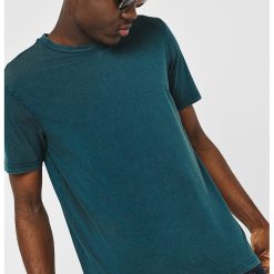 Tricou de bumbac cu decolteu la baza gatului-BARBATI/IMBRACAMINTE/Tricouri si maiouri-IMBRACAMINTE/Tricouri si maiouri