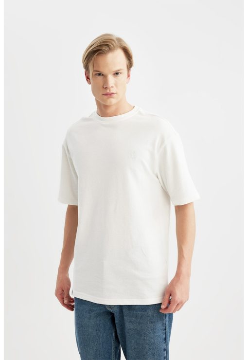 Tricou de bumbac cu decolteu la baza gatului-BARBATI/IMBRACAMINTE/Tricouri si maiouri-IMBRACAMINTE/Tricouri si maiouri