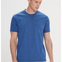 Tricou din amestec de bumbac cu decolteu la baza gatului-BARBATI/IMBRACAMINTE/Tricouri si maiouri-IMBRACAMINTE/Tricouri si maiouri