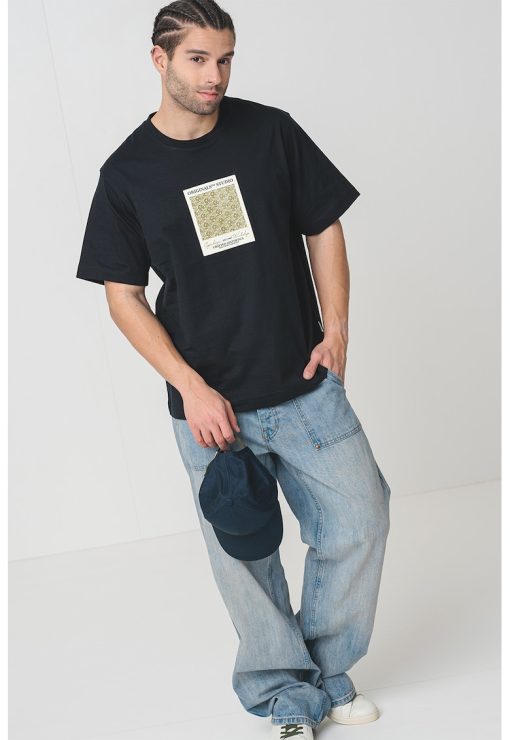 Tricou lejer cu imprimeu grafic-BARBATI/IMBRACAMINTE/Tricouri si maiouri-IMBRACAMINTE/Tricouri si maiouri