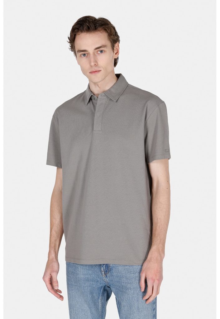 Tricou polo cu model uni-BARBATI/IMBRACAMINTE/Tricouri si maiouri-IMBRACAMINTE/Tricouri si maiouri