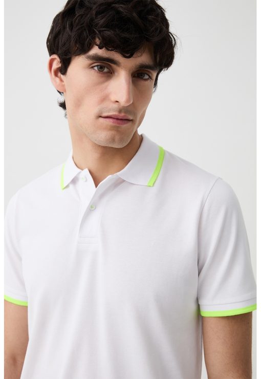 Tricou polo din material pique cu detalii fluorescente-BARBATI/IMBRACAMINTE/Tricouri si maiouri-IMBRACAMINTE/Tricouri si maiouri