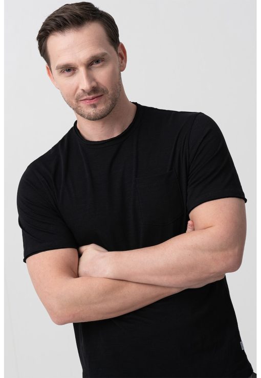 Tricou regular fit uni cu buzunar aplicat-BARBATI/IMBRACAMINTE/Tricouri si maiouri-IMBRACAMINTE/Tricouri si maiouri