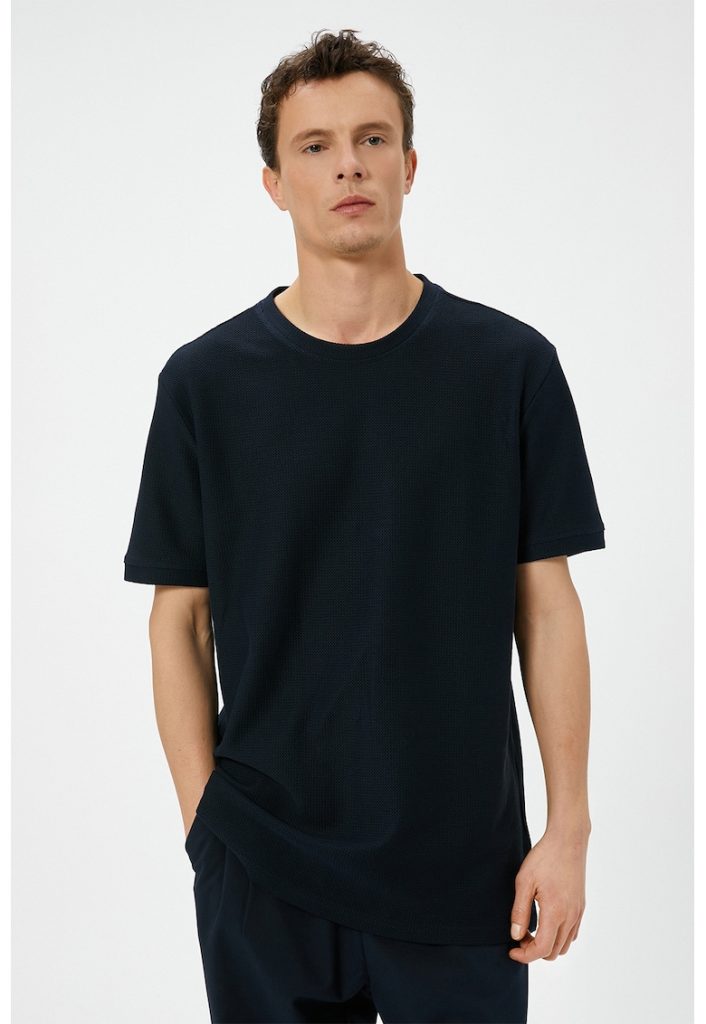 Tricou slim fit texturat-BARBATI/IMBRACAMINTE/Tricouri si maiouri-IMBRACAMINTE/Tricouri si maiouri