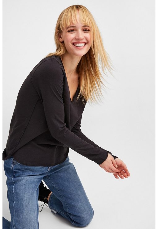 Bluza de bumbac cu decolteu in V-FEMEI/IMBRACAMINTE/Bluze-IMBRACAMINTE/Bluze