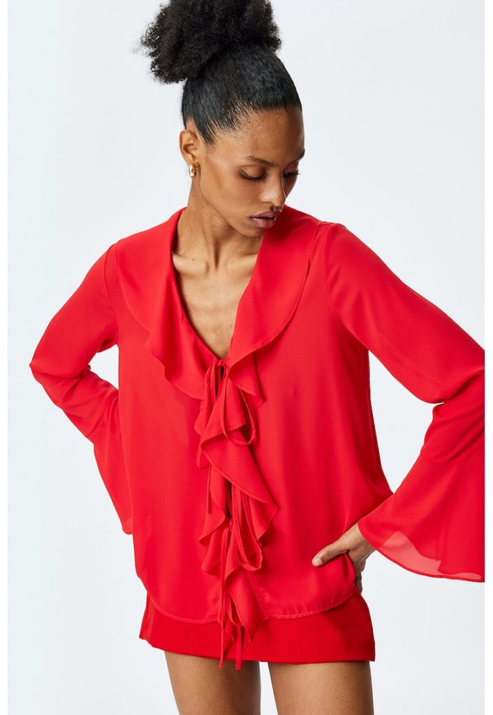 Bluza lejera cu guler cu volane-FEMEI/IMBRACAMINTE/Bluze-IMBRACAMINTE/Bluze