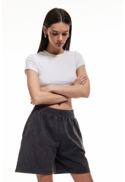 Pantaloni scurti relaxed-fit cu talie inalta-FEMEI/IMBRACAMINTE/Pantaloni si colanti-IMBRACAMINTE/Pantaloni si colanti