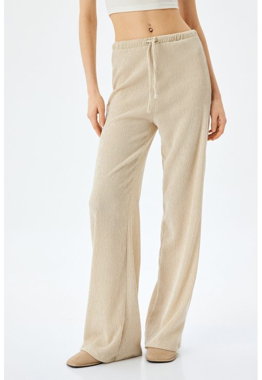 Pantaloni uni evazati-FEMEI/IMBRACAMINTE/Pantaloni si colanti-IMBRACAMINTE/Pantaloni si colanti
