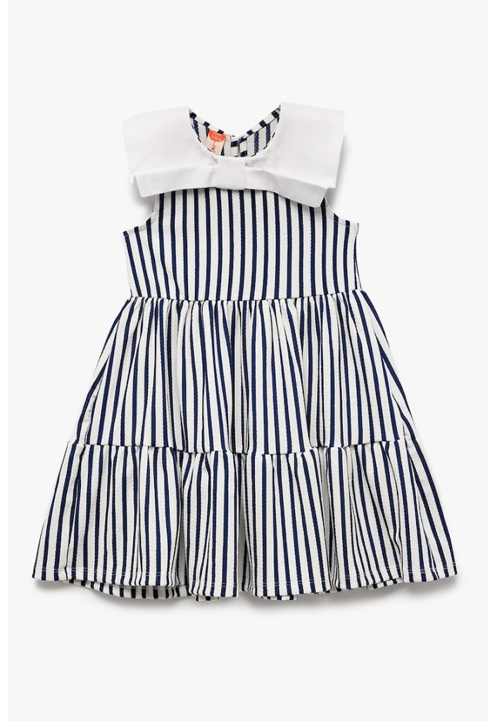 Rochie cu croiala in A si model in dungi-FETE/IMBRACAMINTE/Rochii-IMBRACAMINTE/Rochii