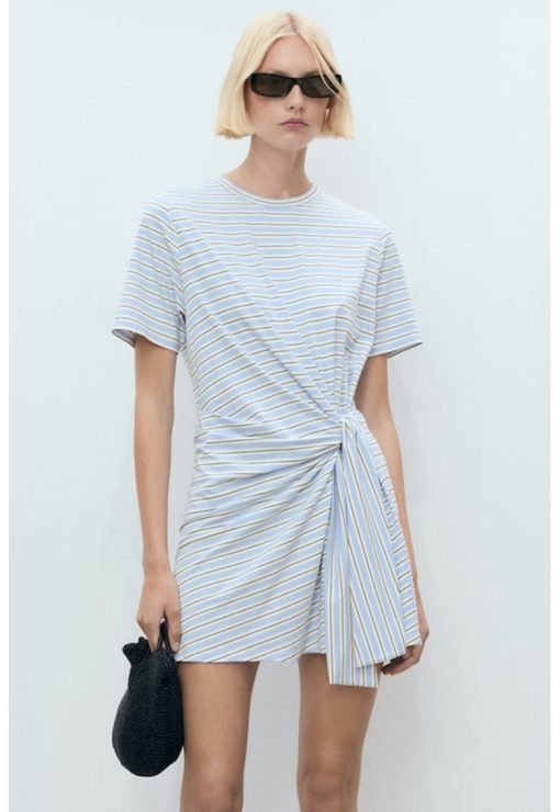 Rochie cu nod lateral si model in dungi-FEMEI/IMBRACAMINTE/Rochii-IMBRACAMINTE/Rochii