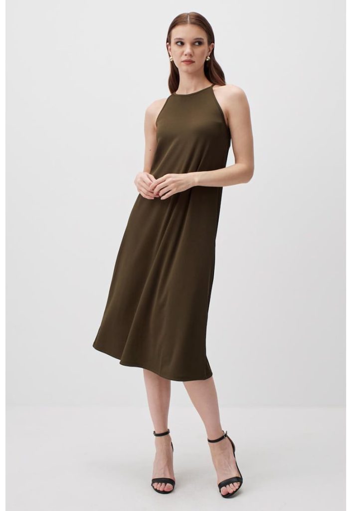 Rochie dreapta fara maneci-FEMEI/IMBRACAMINTE/Rochii-IMBRACAMINTE/Rochii