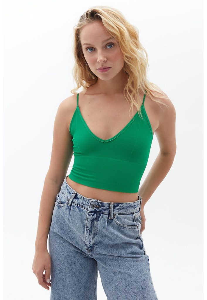 Top crop cu bretele inguste-FEMEI/IMBRACAMINTE/Tricouri si maiouri-IMBRACAMINTE/Tricouri si maiouri