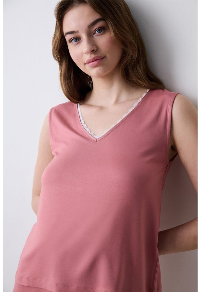 Top de pijama cu decolteu in V-FEMEI/IMBRACAMINTE/Pijamale si halate de baie-IMBRACAMINTE/Pijamale si halate de baie