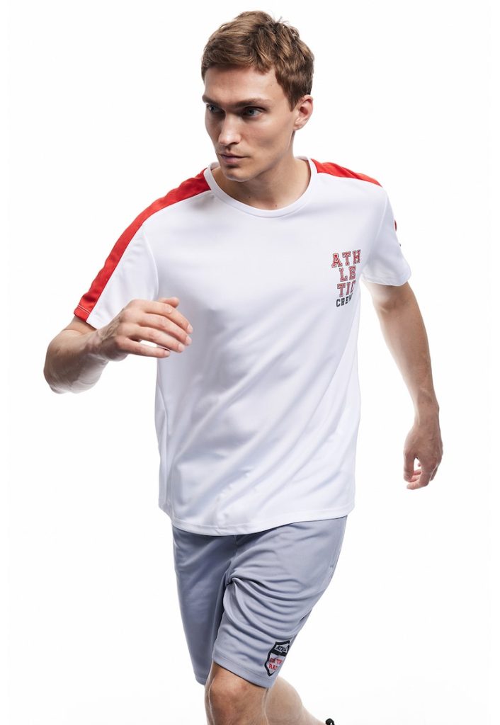 Tricou cu imprimeu si decolteu la baza gatului-BARBATI/IMBRACAMINTE/Tricouri si maiouri-IMBRACAMINTE/Tricouri si maiouri