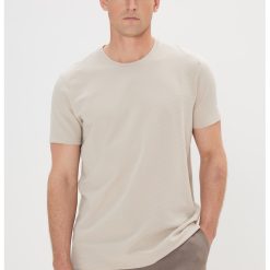 Tricou din amestec de bumbac cu decolteu la baza gatului-BARBATI/IMBRACAMINTE/Tricouri si maiouri-IMBRACAMINTE/Tricouri si maiouri