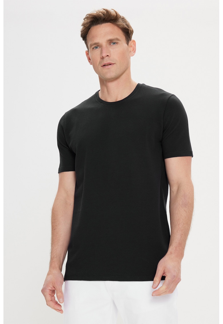 Tricou din amestec de bumbac cu decolteu la baza gatului-BARBATI/IMBRACAMINTE/Tricouri si maiouri-IMBRACAMINTE/Tricouri si maiouri