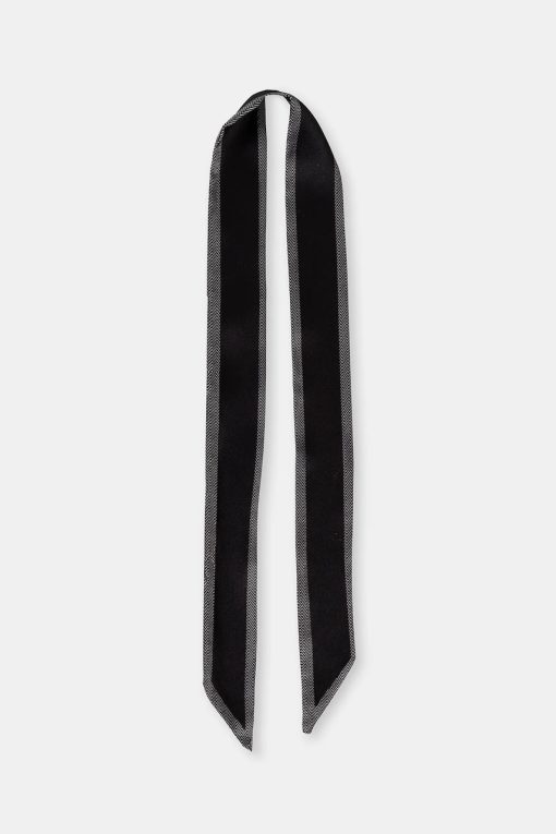 Answear Lab o esarfa cu matase culoarea negru