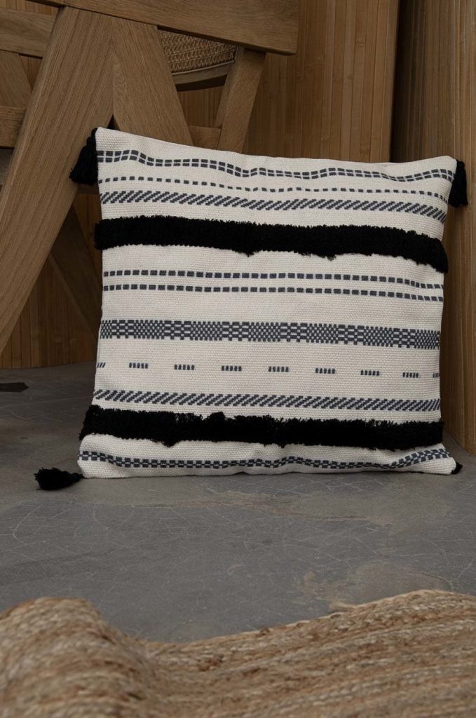 Answear Lab perna decorativa-Perne