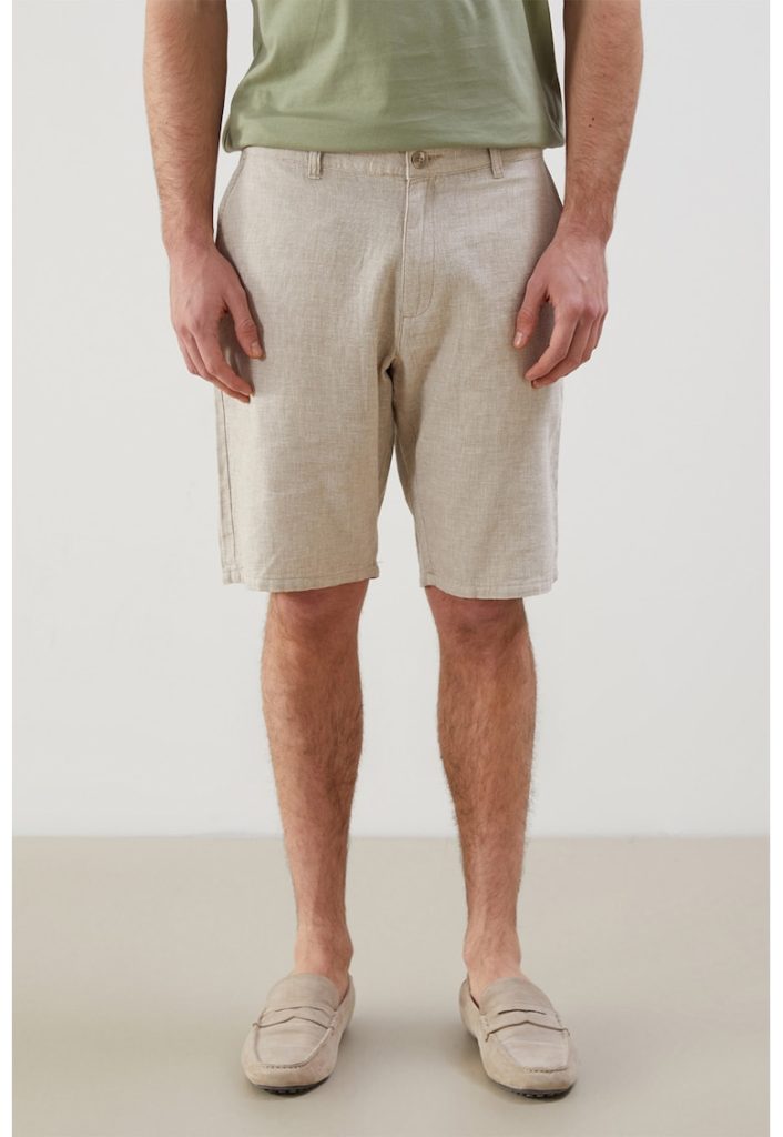 Bermude chino din amestec de bumbac si in cu model uni-BARBATI/IMBRACAMINTE/Pantaloni si colanti-IMBRACAMINTE/Pantaloni si colanti