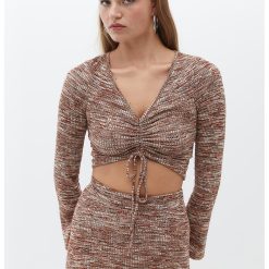 Bluza crop cu fronseu-FEMEI/IMBRACAMINTE/Bluze-IMBRACAMINTE/Bluze