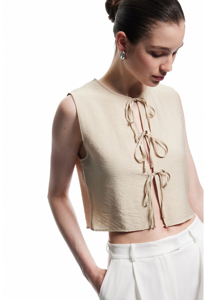 Bluza crop cu prindere cu snururi-FEMEI/IMBRACAMINTE/Bluze-IMBRACAMINTE/Bluze