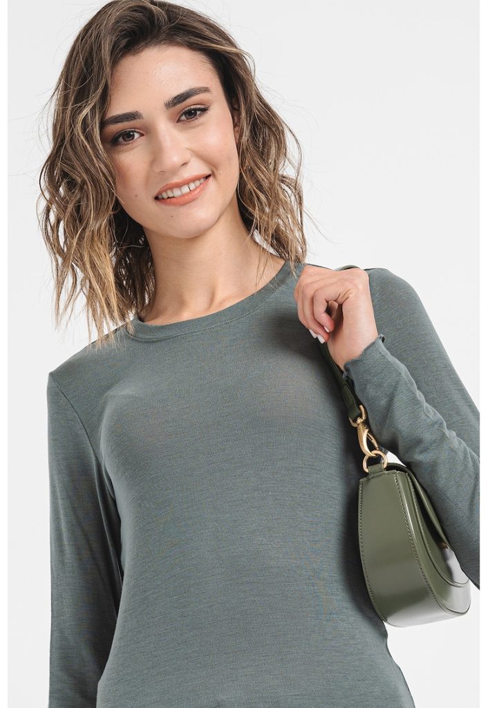 Bluza cu decolteu la baza gatului Eliana-FEMEI/IMBRACAMINTE/Bluze-IMBRACAMINTE/Bluze