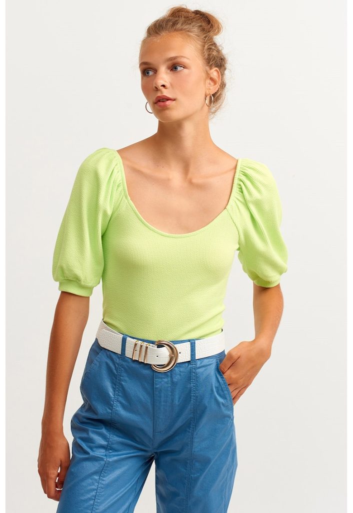 Bluza cu maneci scurte si decolteu rotund-FEMEI/IMBRACAMINTE/Bluze-IMBRACAMINTE/Bluze