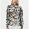 Bluza semitransparenta cu imprimeu zebra-FEMEI/IMBRACAMINTE/Bluze-IMBRACAMINTE/Bluze