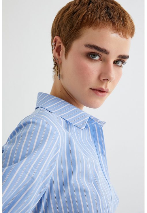 Camasa crop cu dungi si talie slim fit-FEMEI/IMBRACAMINTE/Camasi-IMBRACAMINTE/Camasi