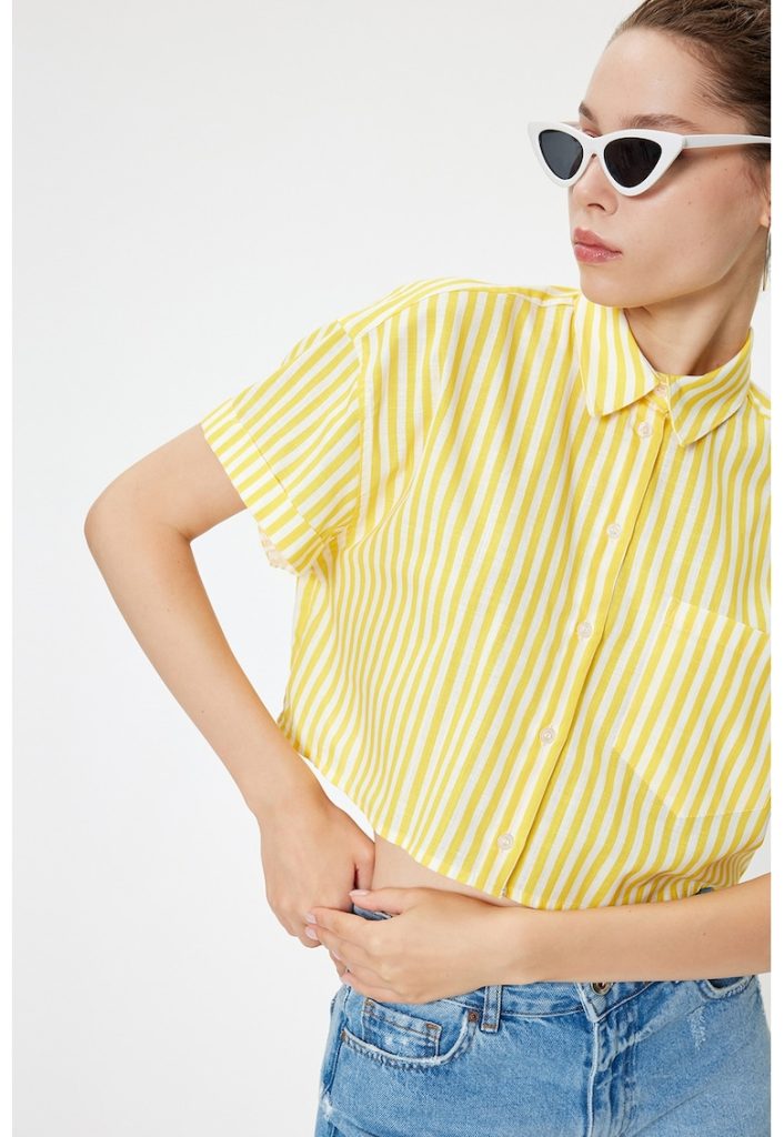 Camasa crop din bumbac cu aplicatie pe piept-FEMEI/IMBRACAMINTE/Camasi-IMBRACAMINTE/Camasi