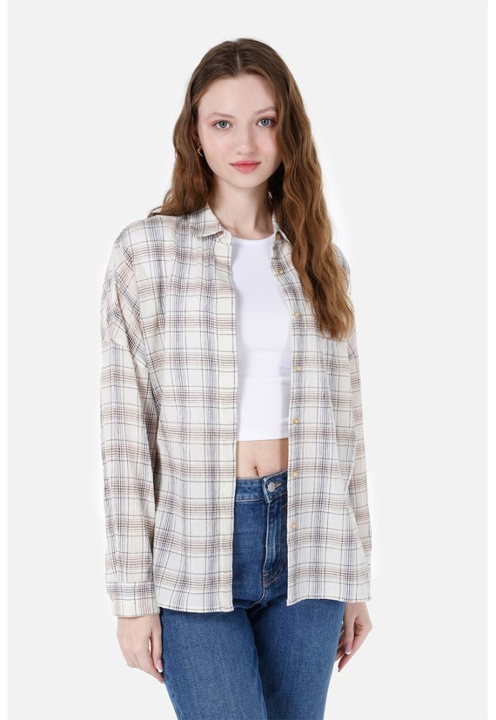 Camasa cu model in carouri si maneci cazute-FEMEI/IMBRACAMINTE/Camasi-IMBRACAMINTE/Camasi