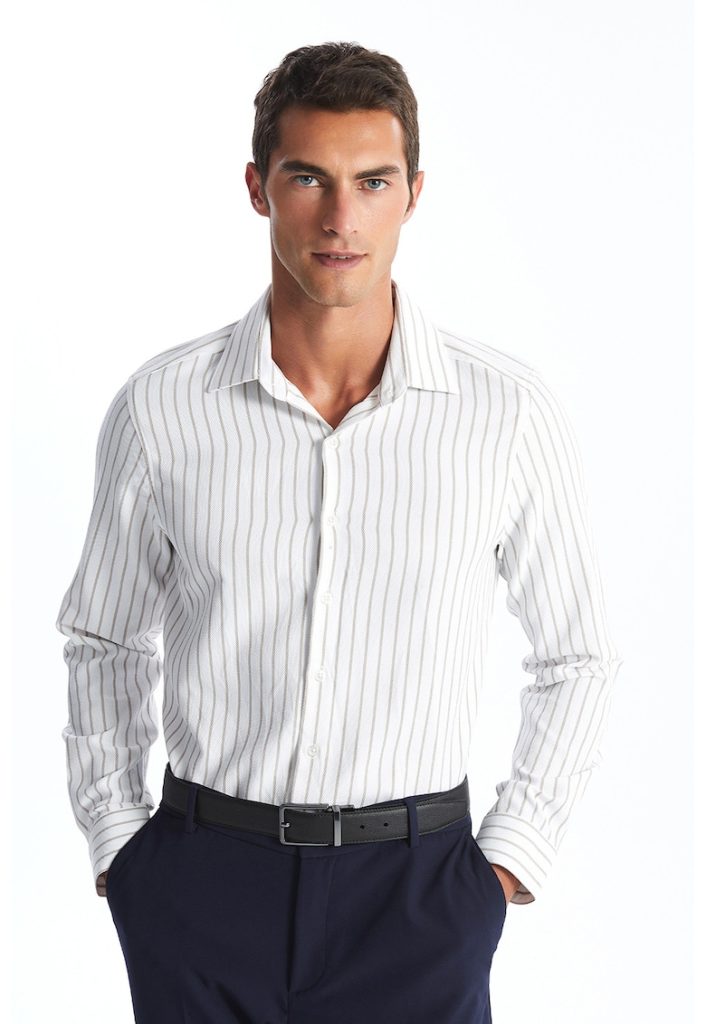 Camasa din amestec de bumbac cu dungi-BARBATI/IMBRACAMINTE/Camasi-IMBRACAMINTE/Camasi