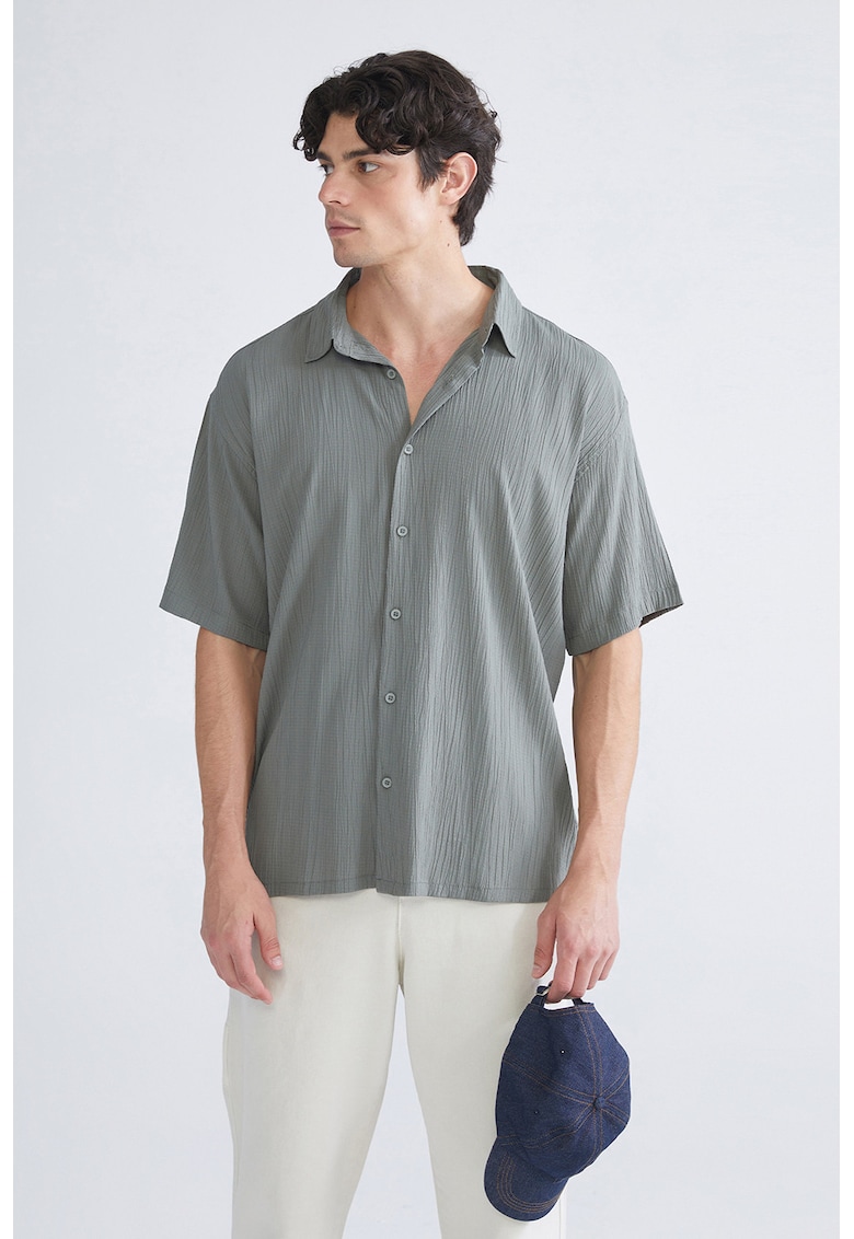 Camasa uni cu guler clasic-BARBATI/IMBRACAMINTE/Camasi-IMBRACAMINTE/Camasi