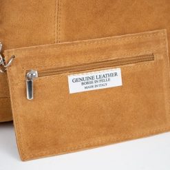 maro-Femei-Genti dama 