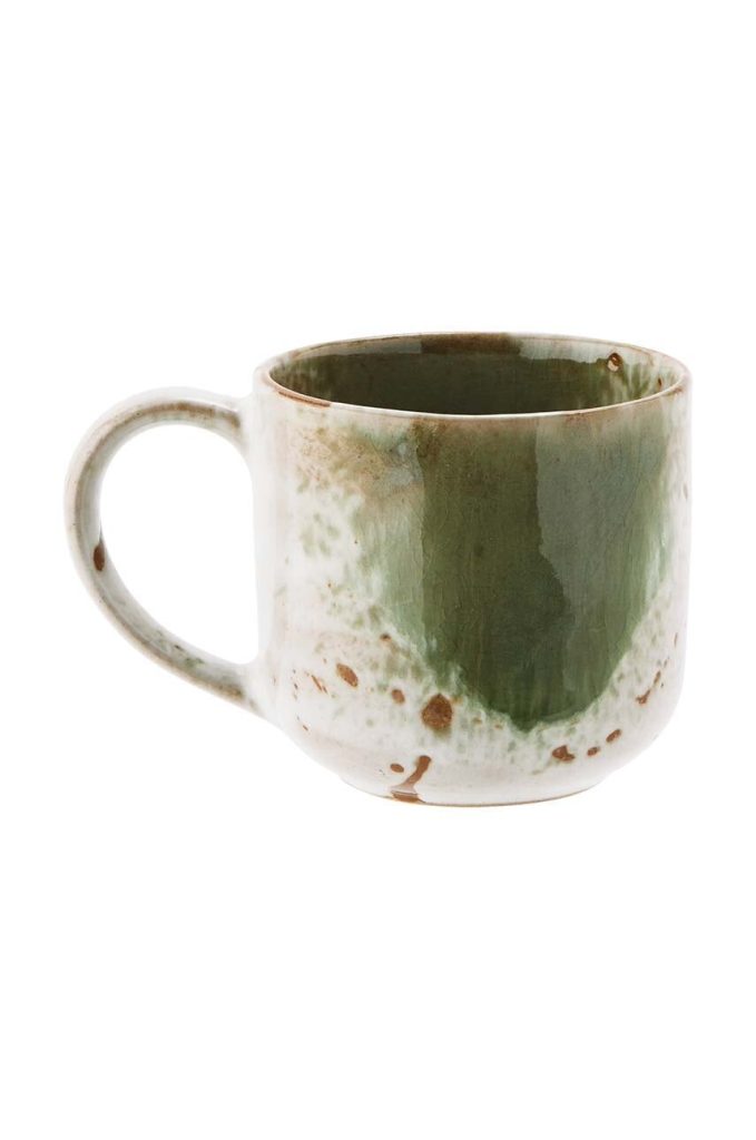 Madam Stoltz ceasca-Căni și cești