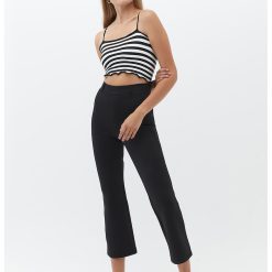 Pantaloni capri regular-fit-FEMEI/IMBRACAMINTE/Pantaloni si colanti-IMBRACAMINTE/Pantaloni si colanti