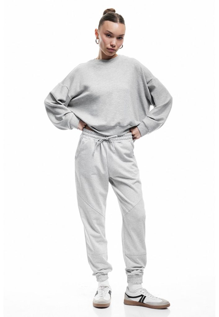 Pantaloni de trening cu snur-FEMEI/IMBRACAMINTE/Pantaloni si colanti-IMBRACAMINTE/Pantaloni si colanti