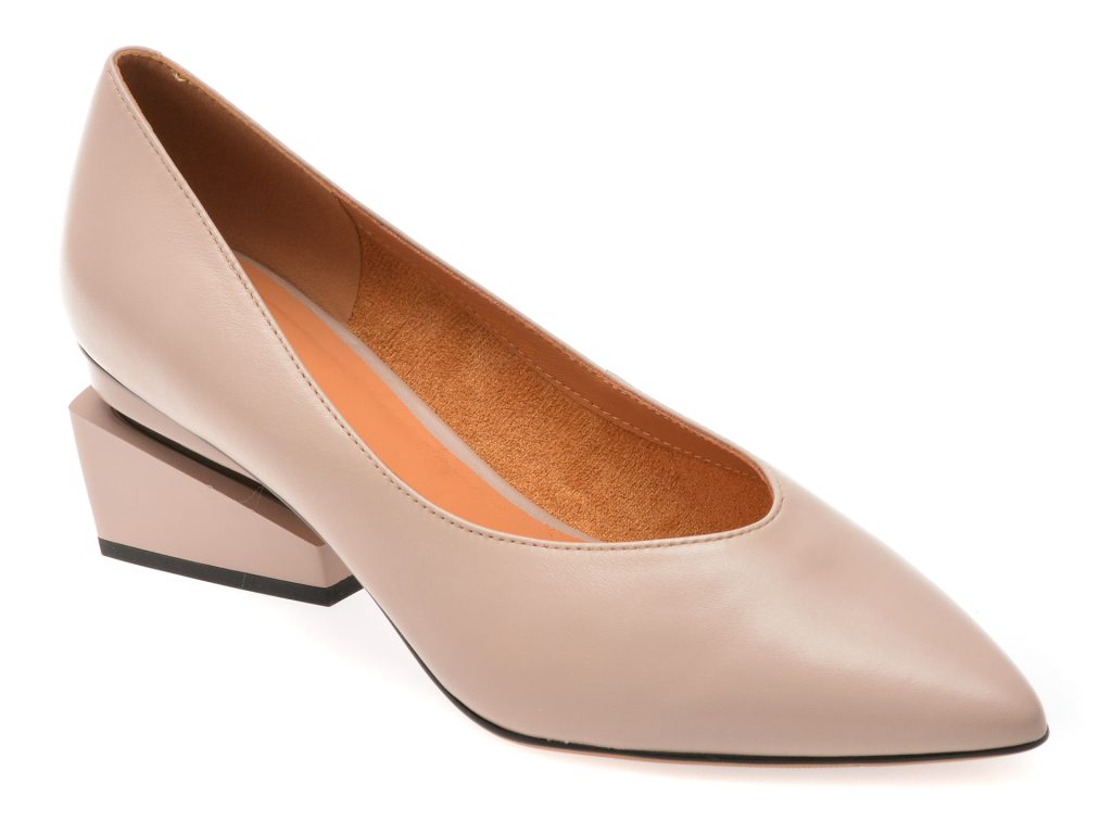 Pantofi EPICA nude