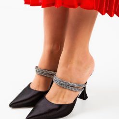 Pantofi cu toc Manyla Negri 3