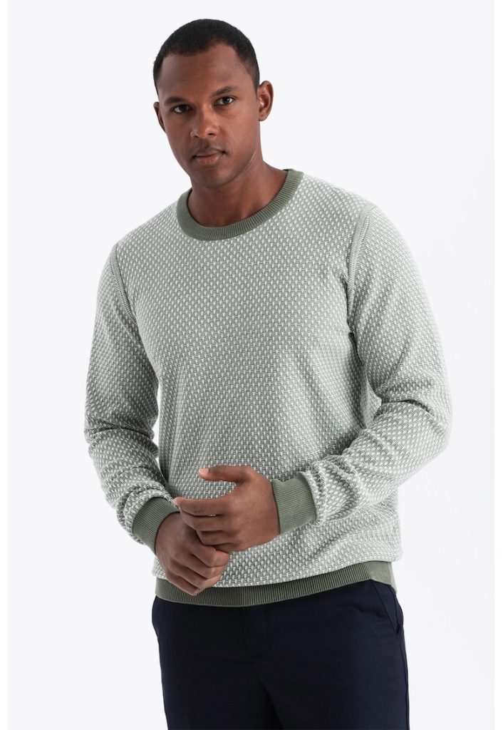 Pulover de bumbac cu decolteu la baza gatului-BARBATI/IMBRACAMINTE/Pulovere si cardigane-IMBRACAMINTE/Pulovere si cardigane