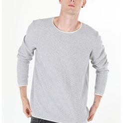 Pulover texturat cu decolteu la baza gatului si terminatii contrastante-BARBATI/IMBRACAMINTE/Pulovere si cardigane-IMBRACAMINTE/Pulovere si cardigane