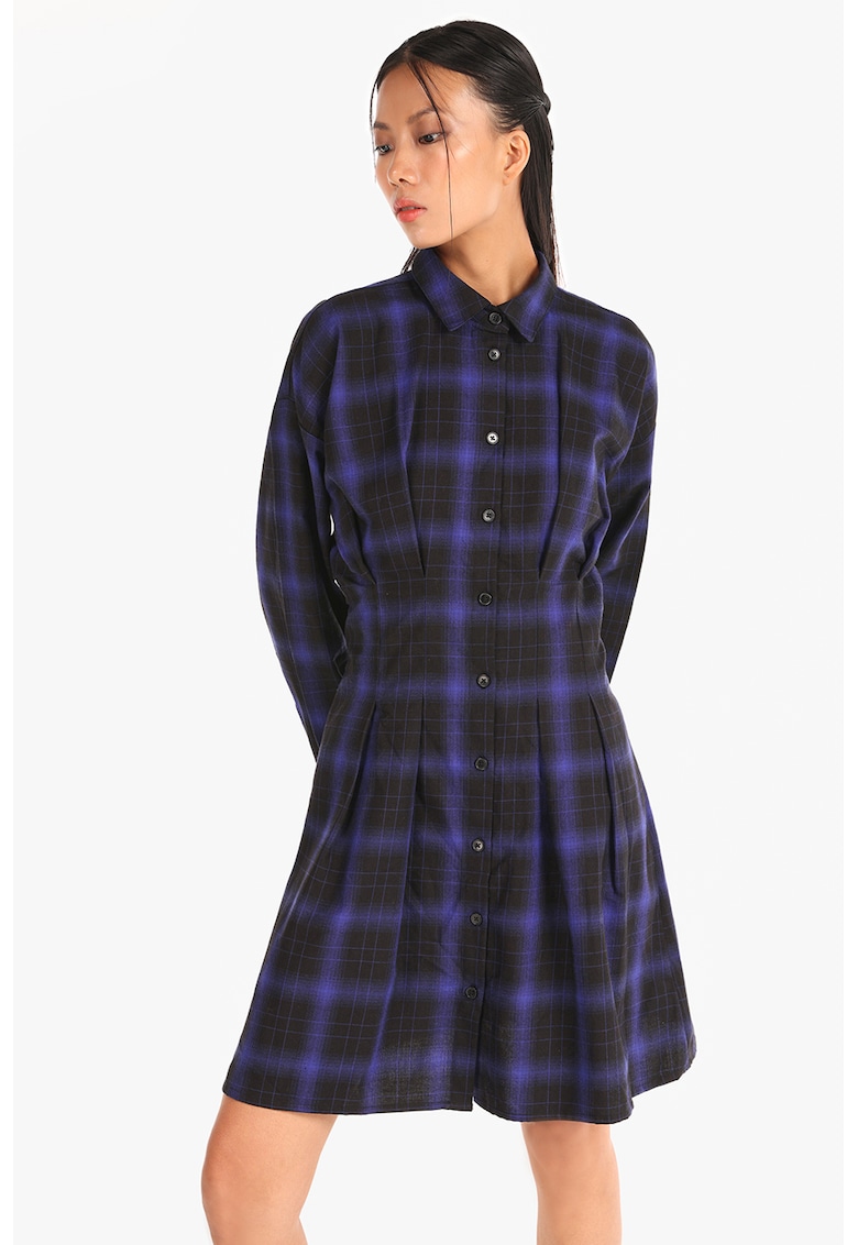 Rochie-camasa cu model in carouri-FEMEI/IMBRACAMINTE/Rochii-IMBRACAMINTE/Rochii