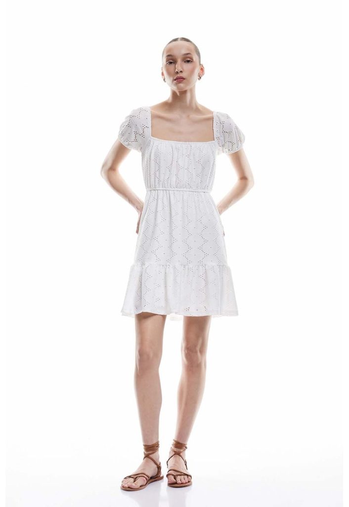 Rochie cu decolteu patrat-FEMEI/IMBRACAMINTE/Rochii-IMBRACAMINTE/Rochii