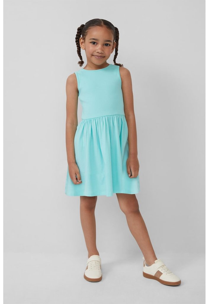 Rochie cu decupaj pe partea din spate-FETE/IMBRACAMINTE/Rochii-IMBRACAMINTE/Rochii